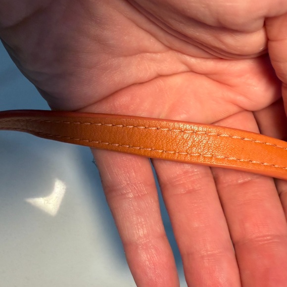 Dagne Dover peach leather crossbody bag - Picture 7 of 16